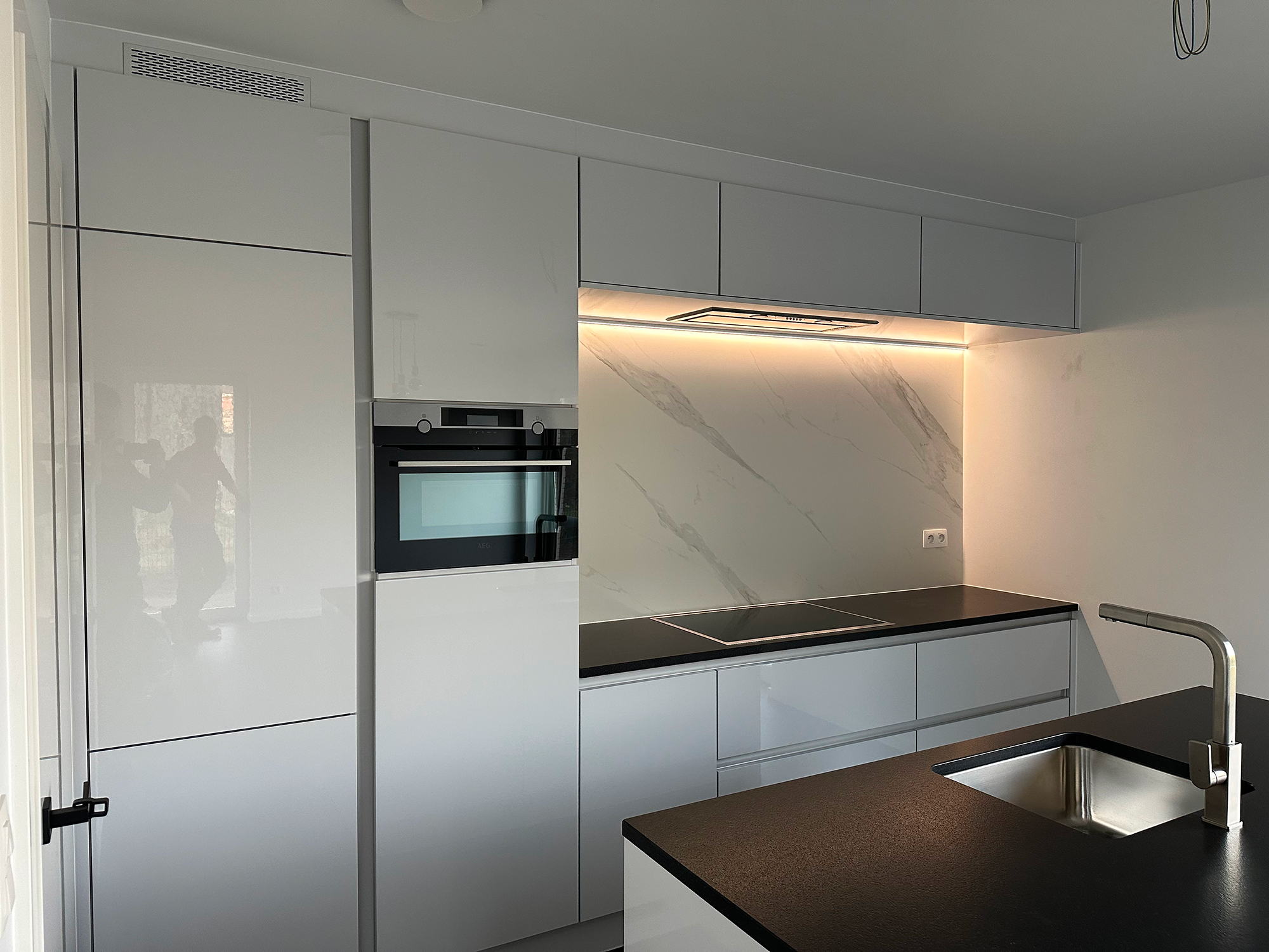 dylanco-lebbeke-keukenrenovatie-hero-01
